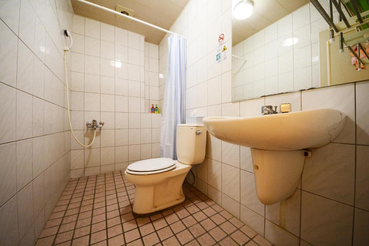 Ariyoshi Ya Apartment Тайнан Екстериор снимка