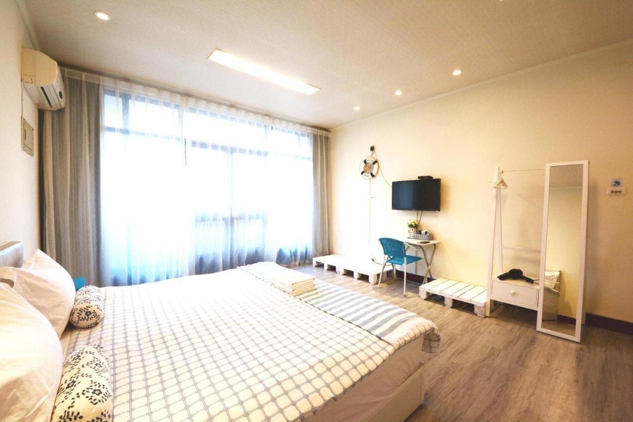 Ariyoshi Ya Apartment Тайнан Екстериор снимка