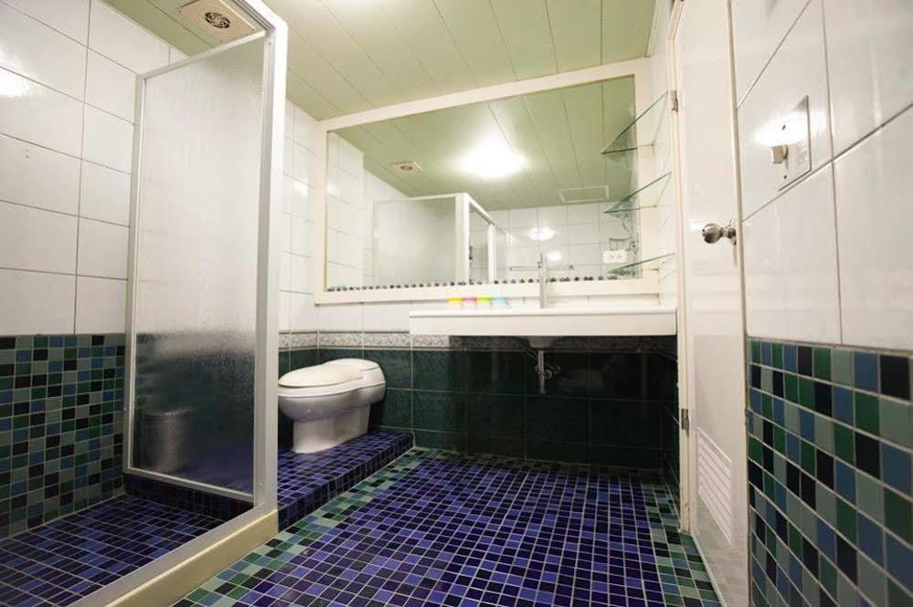Ariyoshi Ya Apartment Тайнан Екстериор снимка
