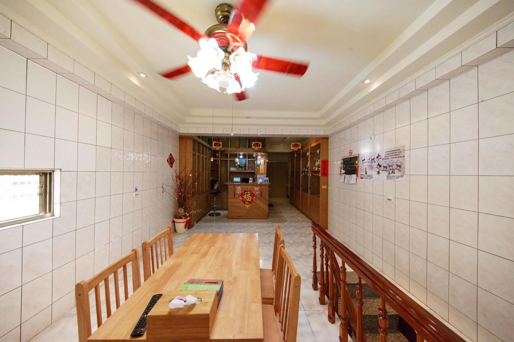 Ariyoshi Ya Apartment Тайнан Екстериор снимка